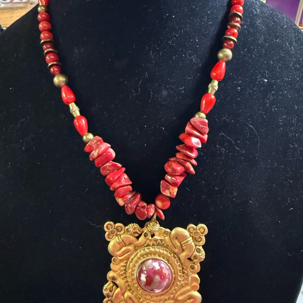 Elegant Red and Gold Coral Beaded Necklace